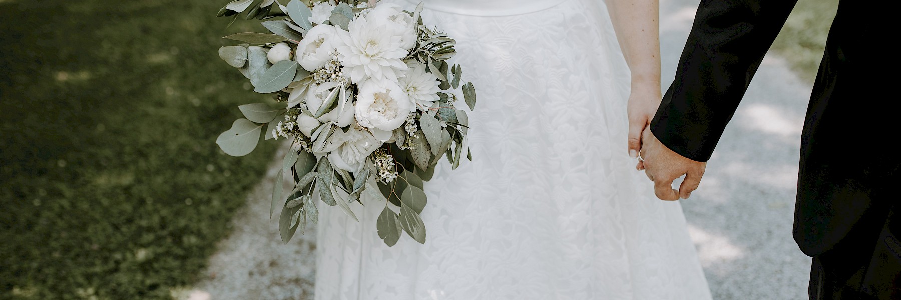 Heiraten im Schlosswirt (c) Gassner Gastronomie, Fotografie Farbenspiel